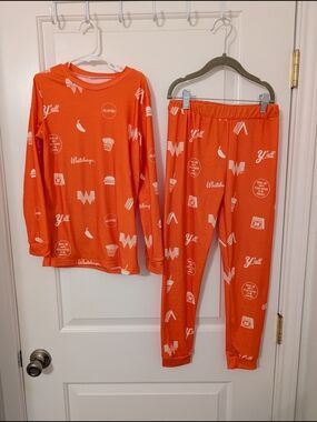 Kids Whataburger Print Long Sleeve Pajama Set Size 10-11